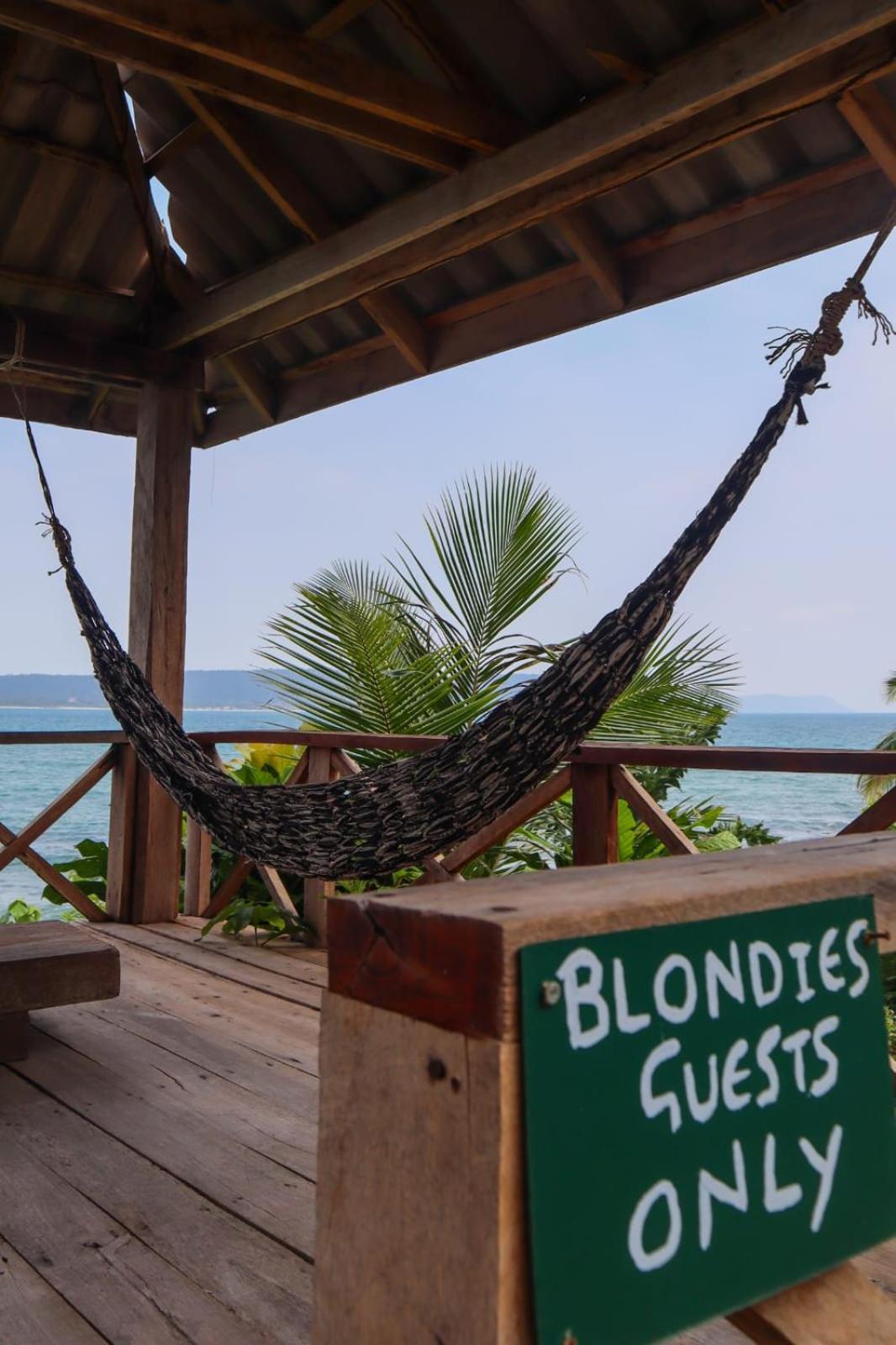 Blondies Koh Rong Villa Sok San Village Ngoại thất bức ảnh